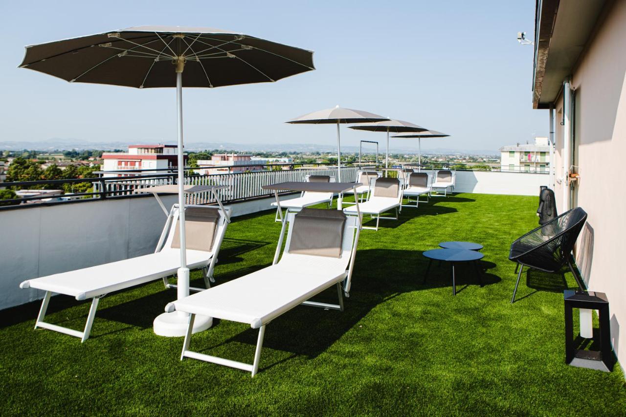 Hotel Unique Cesenatico